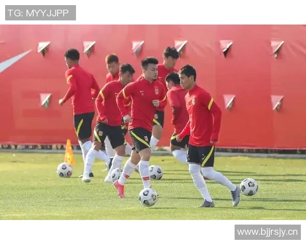 国足选帅引发热议中超中下游球队主教练积极报名参与竞争